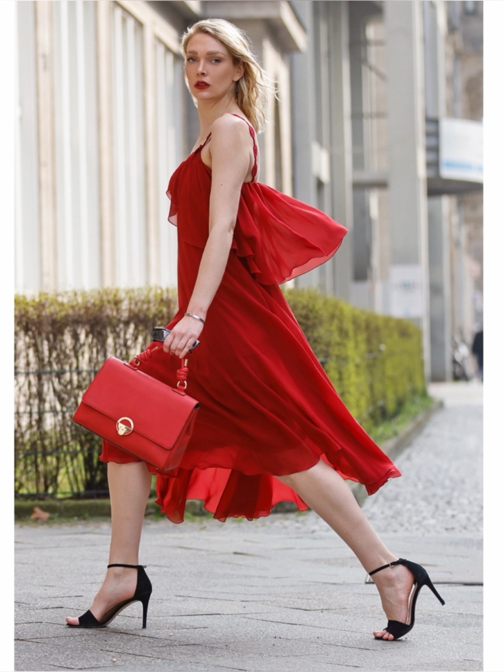 New Longchamp Red Silk Dress size 4.